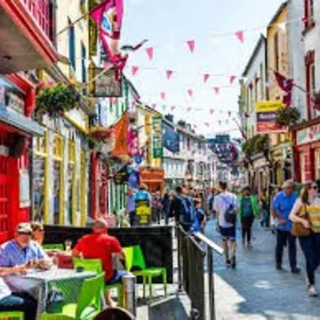 Beautiful One Bedroom In شقة