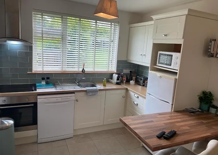 Beautiful One Bedroom In Apartment